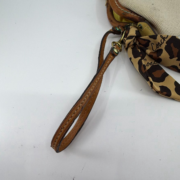 Coach Legacy Stripe Kisslock Cream Yellow Canvas Leather Coi - Picture 7 of 8